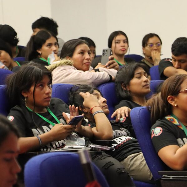 Estudiantes del grado 11° de las IE que caminan la educación propia con el Puuz Ya’ja Piyayuwe realizaron recorrido por diferentes universidades en Popayán