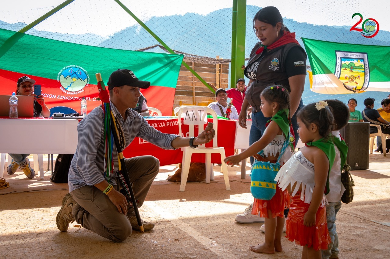 Recorridos pedagógicos por la defensa Territorial