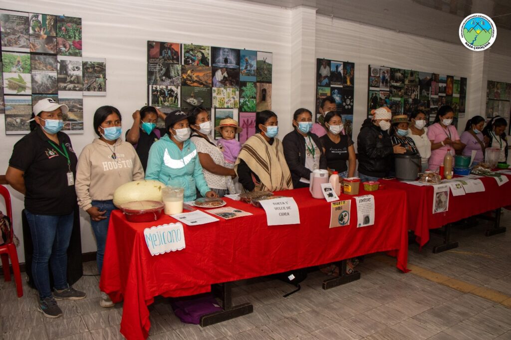 🌾 Con el objetivo de fortalecer la preparación de transformaciones propias, el Tejido del Buen Vivir de la propuesta Nasa Uss Fxiwas Dxi'jana – Semillas de Vida, conformado por transformadores de alimentos, apoyos en salud y nutricionistas, convocó a un encuentro que buscó rescatar el valor cultural y nutricional de los productos propios y aprovecharlos dentro de las familias y, especialmente, con las semillas de vida 👶🏽.